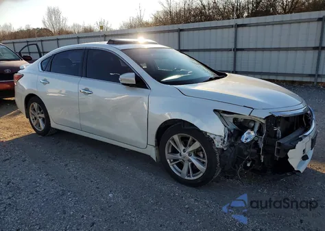 2015 Nissan Altima 2.5 from USA, damaged, VIN 1N4AL3AP7FN311984